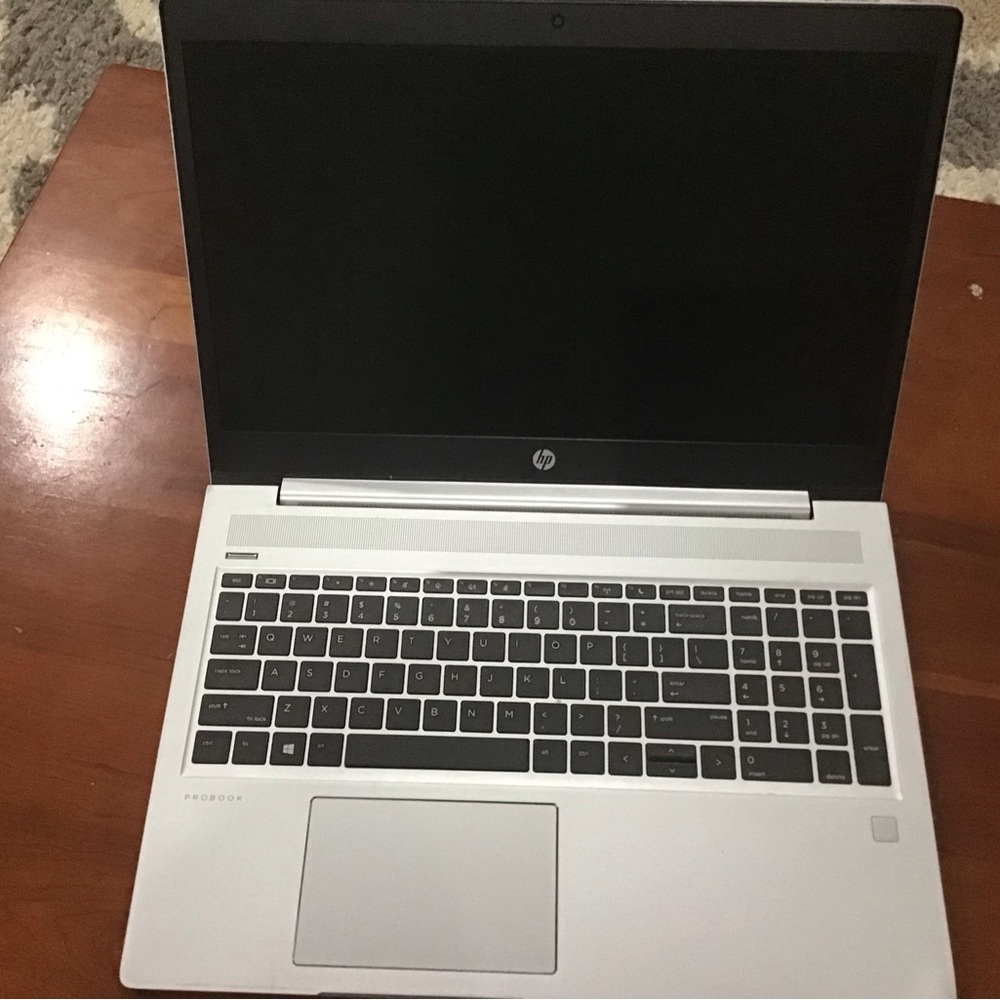 HP Probook 450 G6 16gigs of ram 500hd